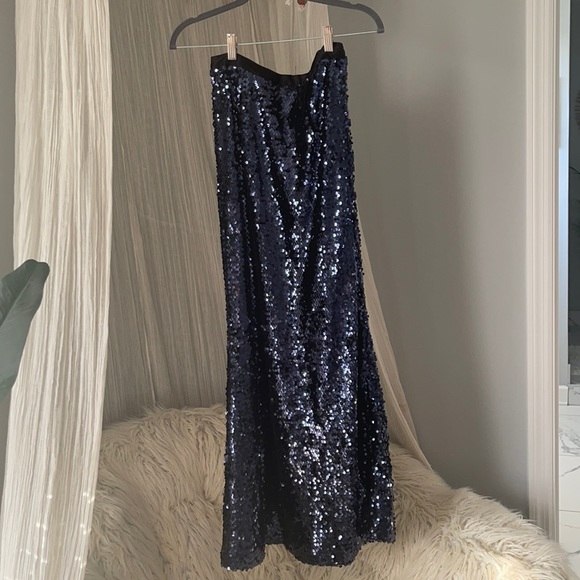 Carmen Marc Valvo Dresses & Skirts - Sequin Maxi Skirt